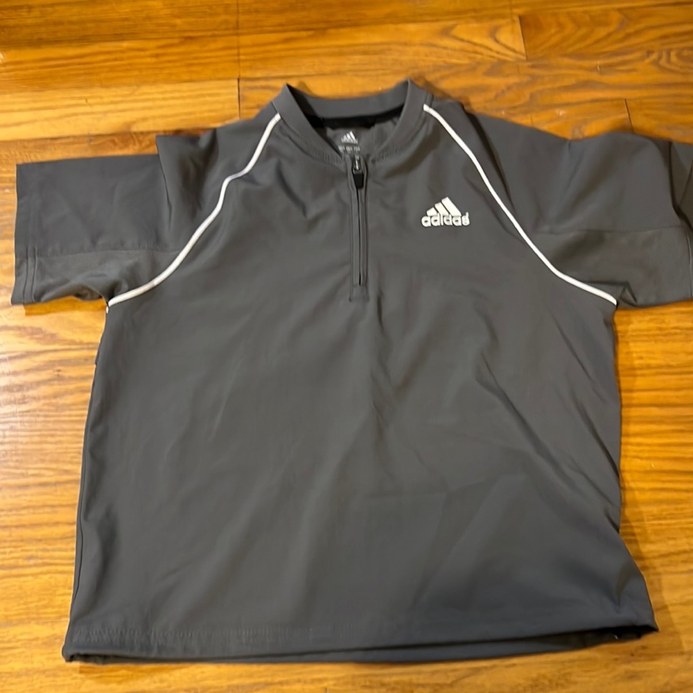 Adidas athletic top